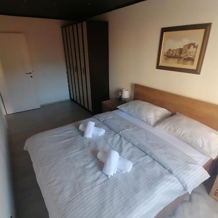 Via Corso Apartment ริเยกา ภายนอก รูปภาพ